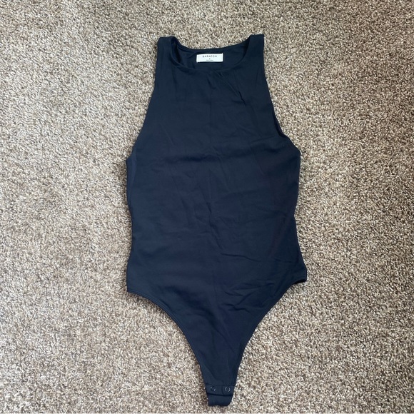 Aritzia Babaton Contour ‘90’s Bodysuit NWOT - Picture 2 of 4
